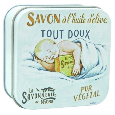 savon en boîte métal, Champ de Lavande van La Savonnerie de Nyons in Parijs bij Soap and the City, zepen, parfums, wierook, k...