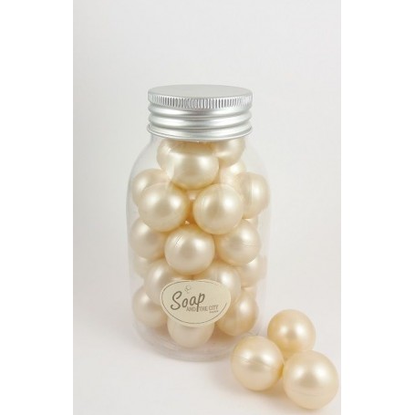 Perles de bain en flacon de 30, Coco Savons et Bougies à Paris chez Soap and the City, savons, bougies, parfums, encens et pe...